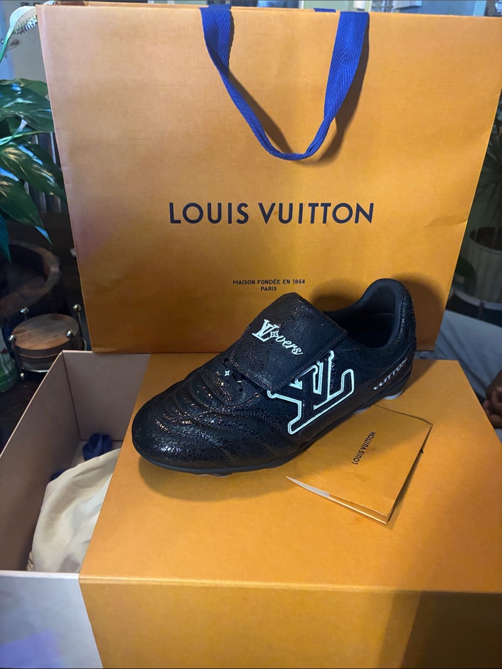 Louis Vuitton Black Sparkle LV Logo Sneaker